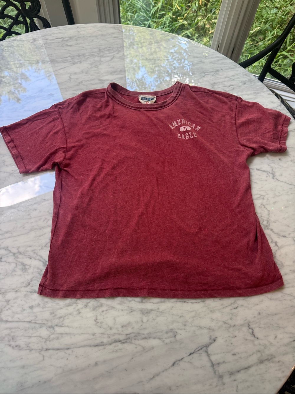 American Eagle Outfitters Short Sleeve Tee in Maroon